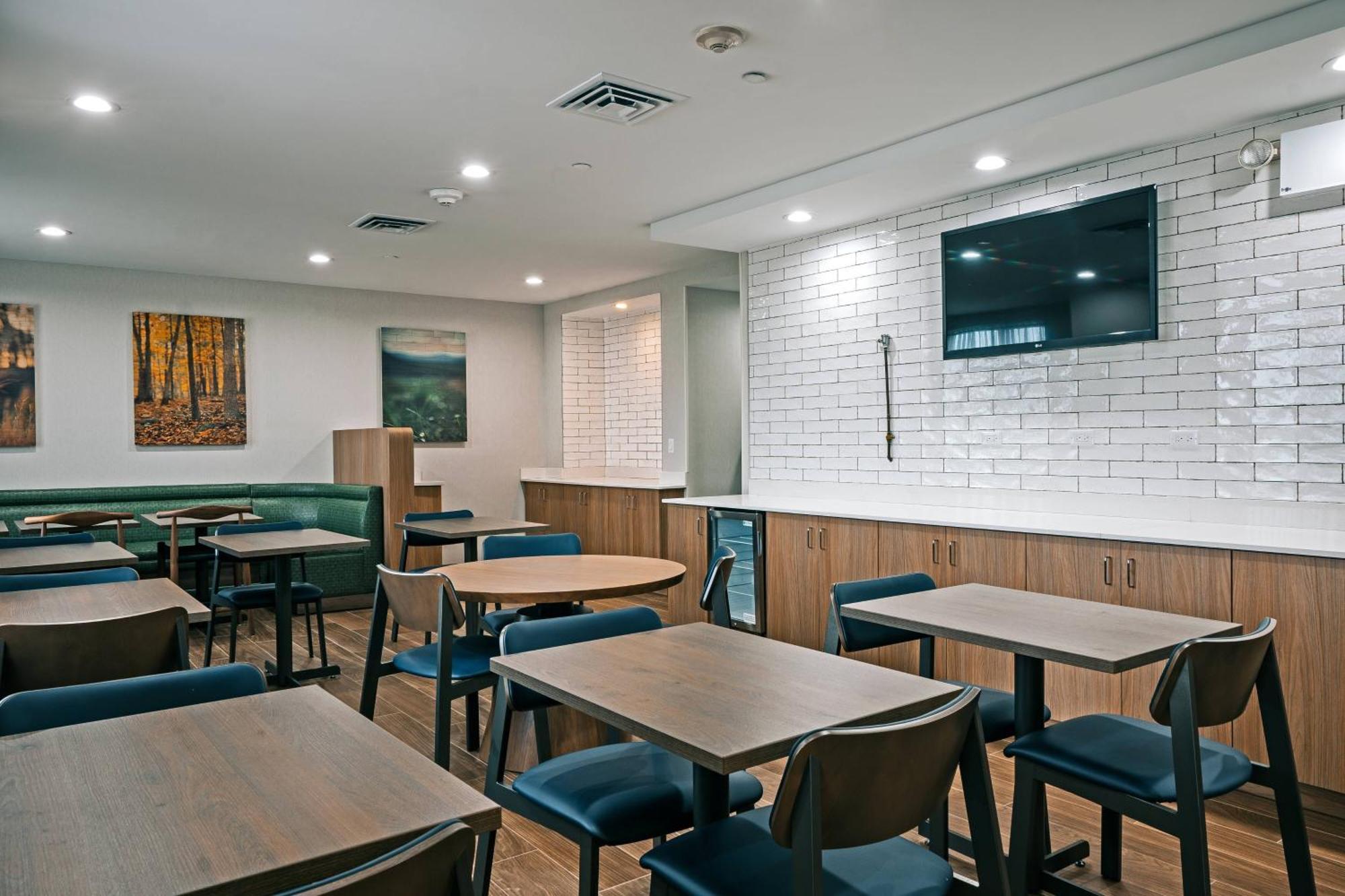 Fairfield Inn By Marriott New York Laguardia Airport/Astoria Екстер'єр фото